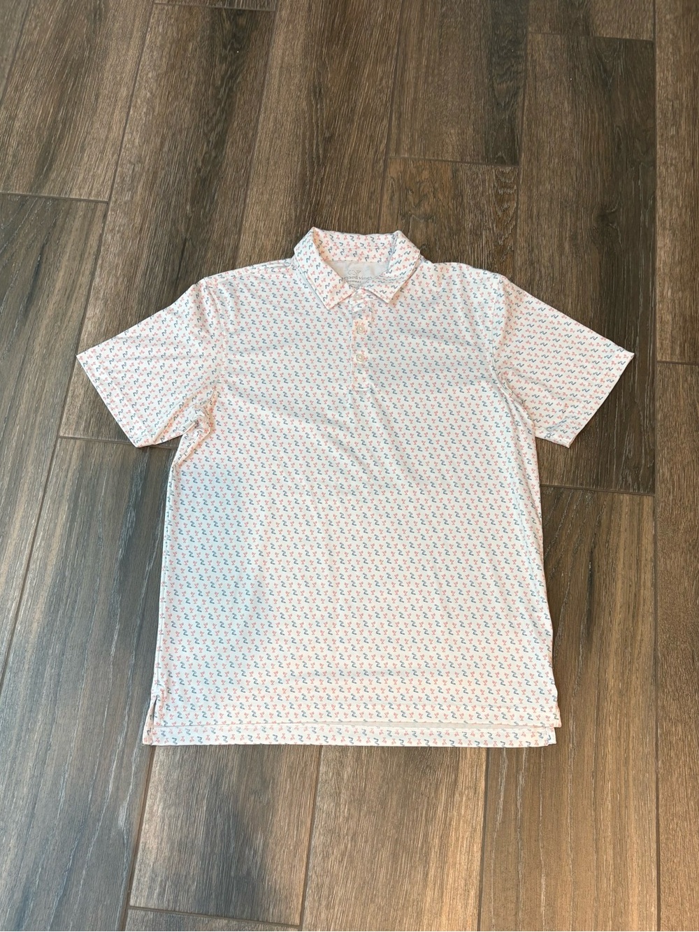 Vineyard Vines White Performance Polo with Cigar & Martini Print SZ M